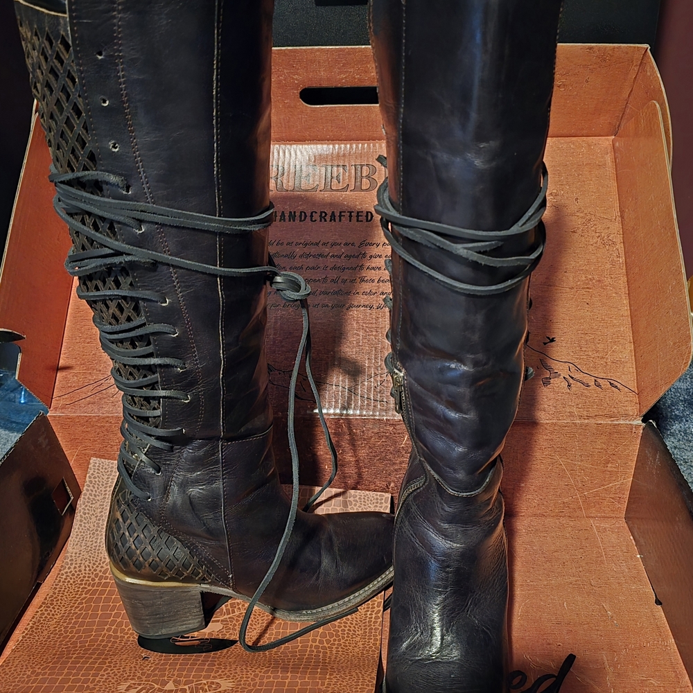 Freebird- Carver Boots - Picture 5 of 10